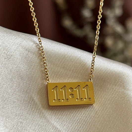 Collar 11:11
